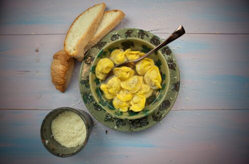 Cappelletti in brodo di cappone