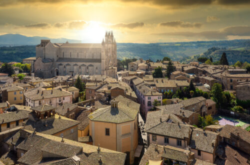 Il New York Times celebra l'Umbria: il viaggio in treno tra Perugia, Assisi e Orvieto