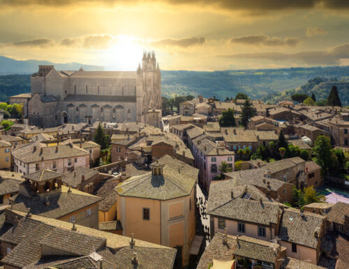 Orvieto, il gioiello dell'Umbria tra il fascino degli Etruschi e le bellezze medievali