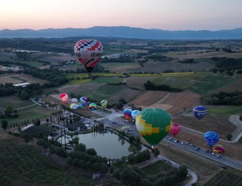 Le mongolfiere tornano a sfidarsi sui cieli umbri e a dare spettacolo